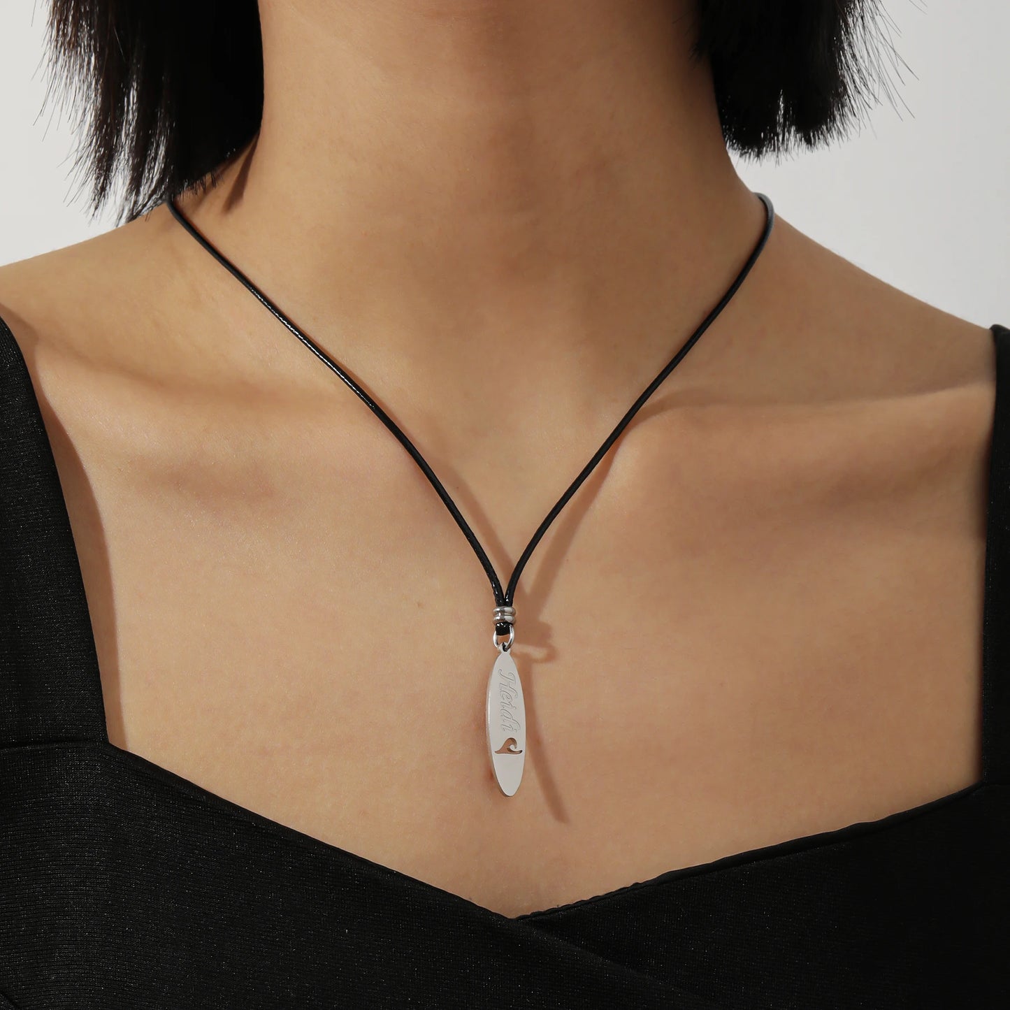 Personalized Surfboard Necklace – Custom Stainless Steel Jewelry Gift for Surfers