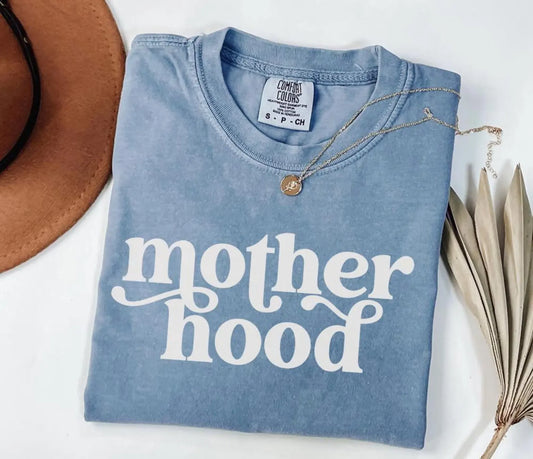 Retro Mama Shirt Mothers Day Gift Trendy Graphic Tee for Mom
